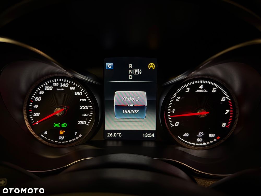 Mercedes-Benz Klasa C 180 7G-TRONIC - 11