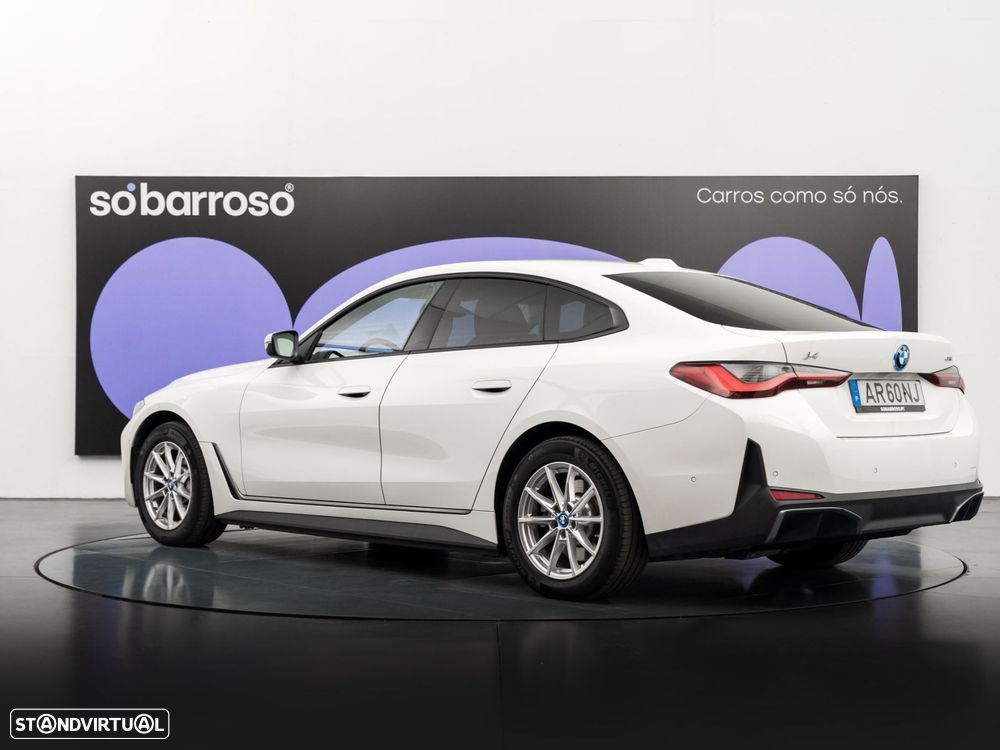 BMW i4 eDrive40 — fotografia 3