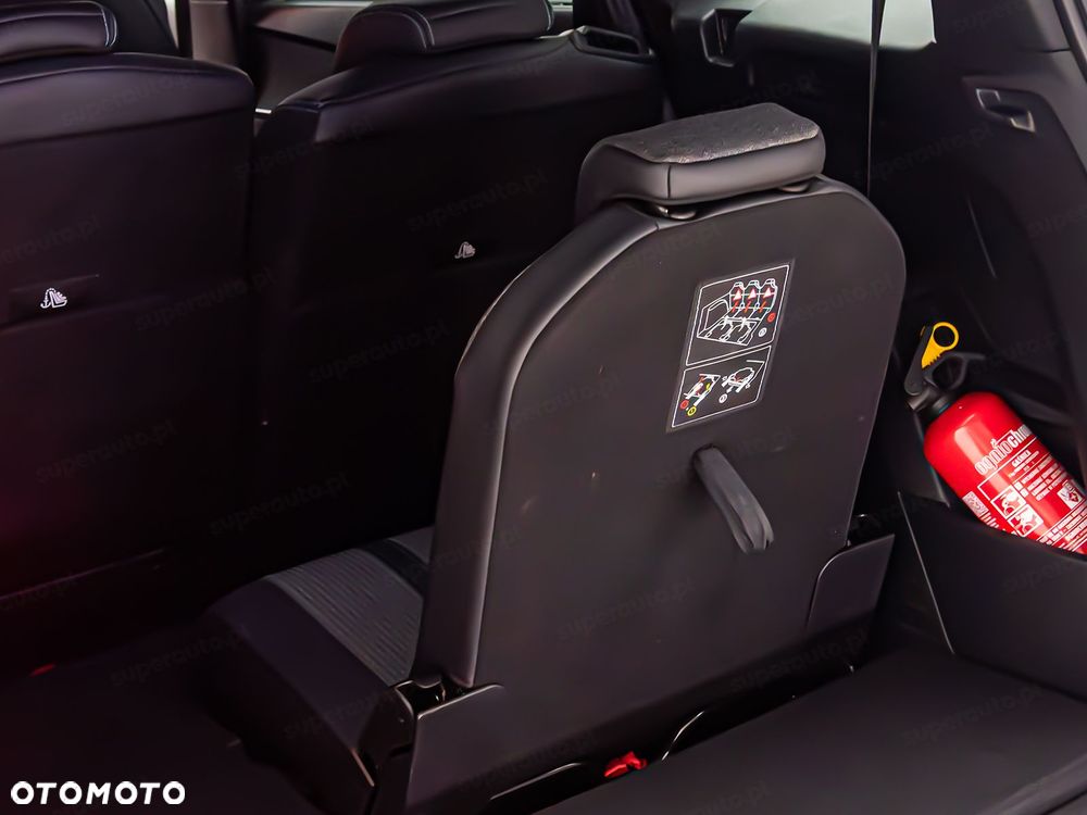 Peugeot 5008 1.5 BlueHDi Allure Pack S&S EAT8 - 29