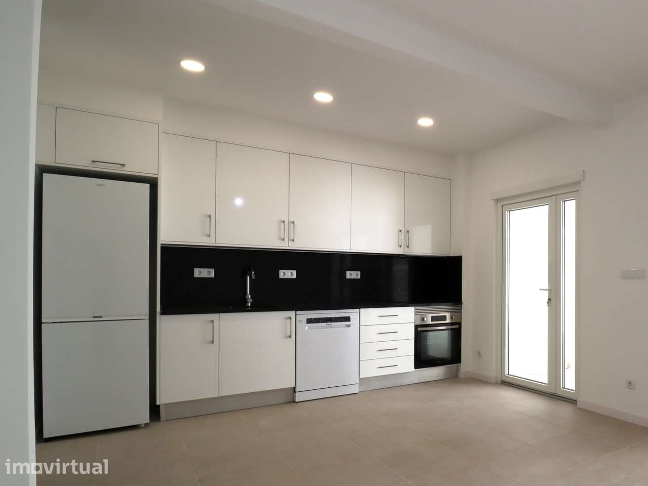Tavira, Apartamento T2 com Terraço - Grande imagem: 2/19