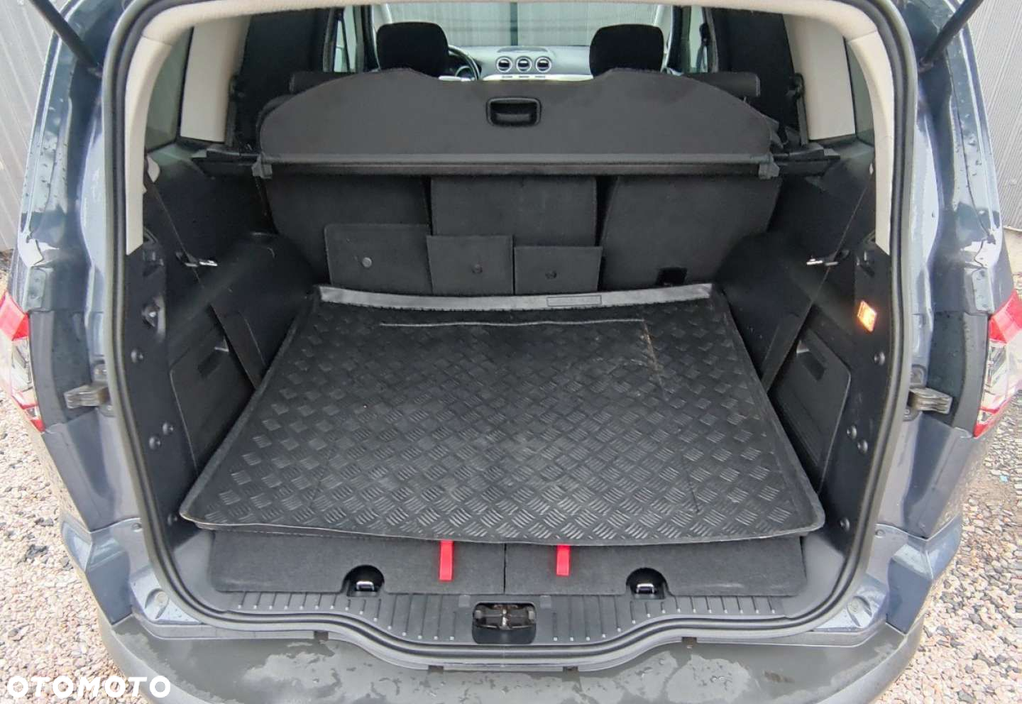 Ford S-Max 2.0 TDCi DPF Business Edition - 33