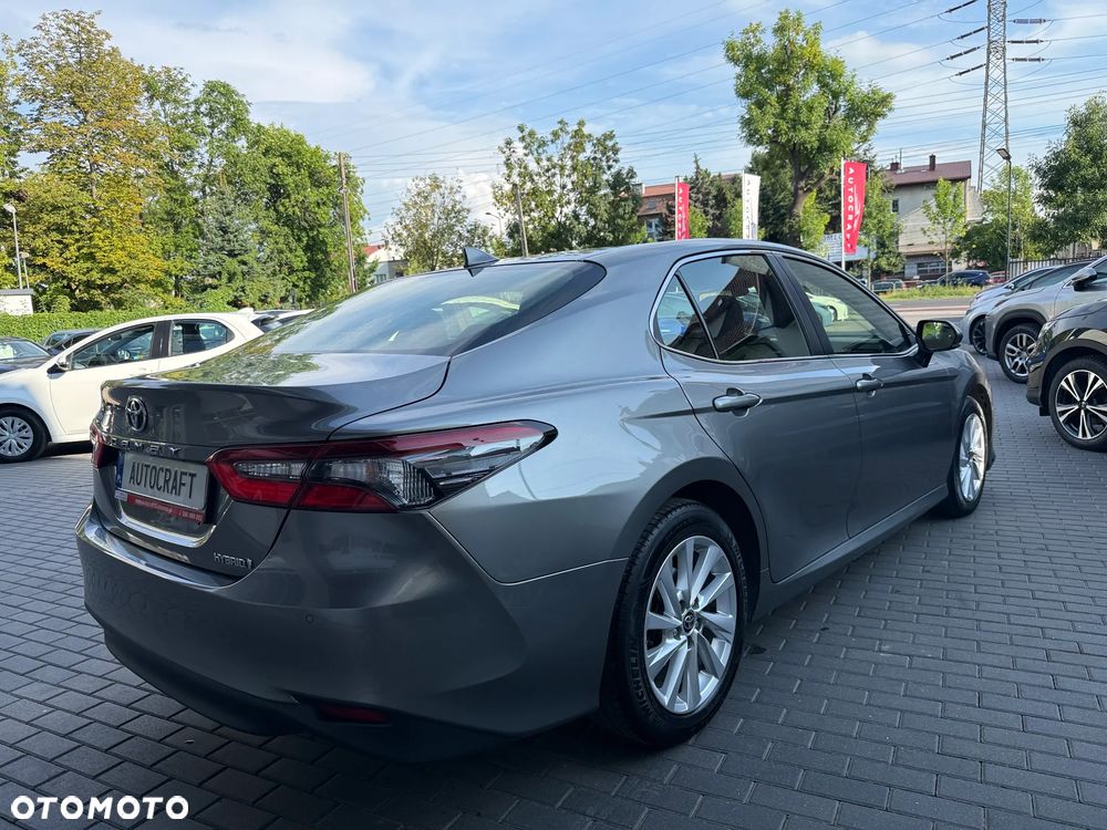 Toyota Camry 2.5 Hybrid Comfort CVT - 30
