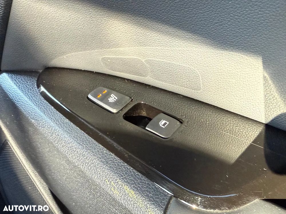 Kia Sportage 1.6 T-GDI 6MT 4x2 Business Line - 19