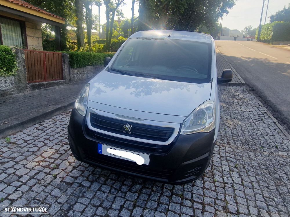 Peugeot PARTNER 1.6 HDI 100CV NACIONAL C/NOVA - 11