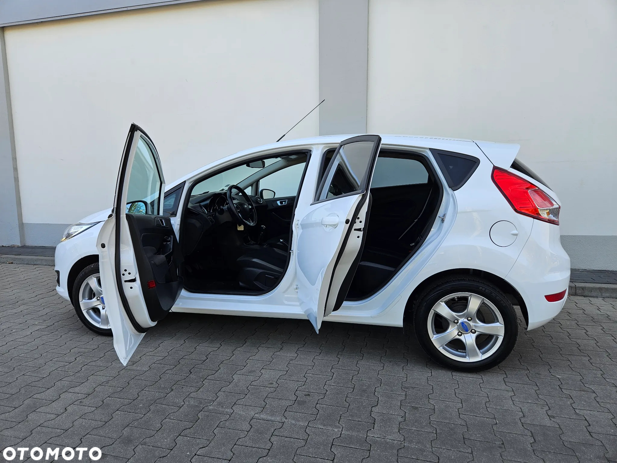 Ford Fiesta 1.25 Silver X - 13