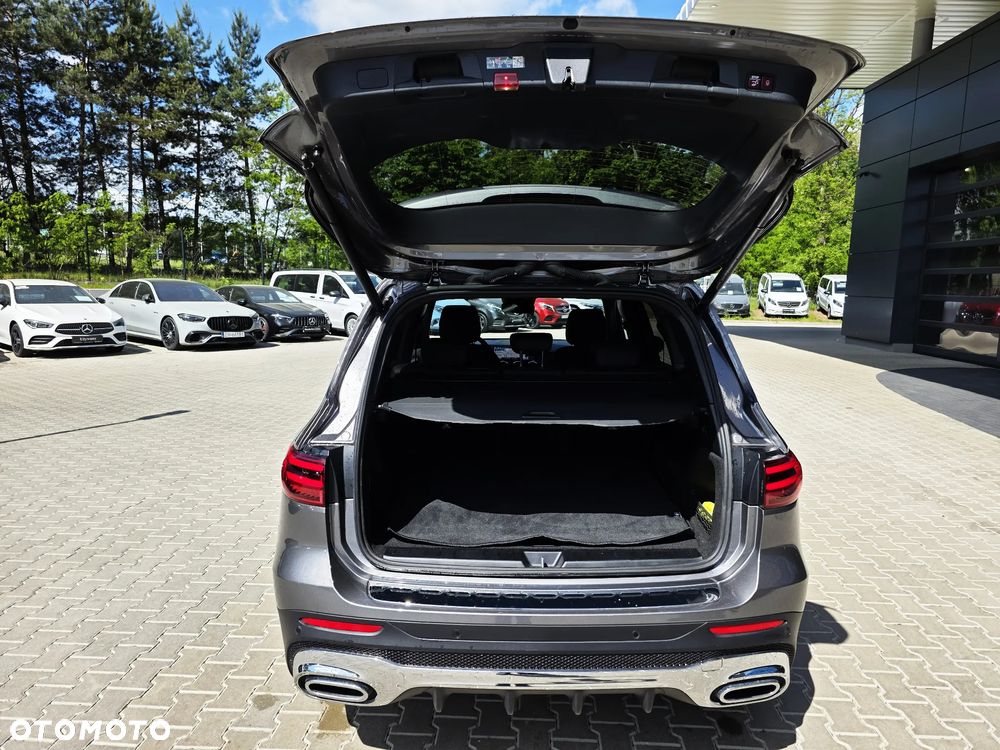 Mercedes-Benz GLB 200 AMG Line 7G-DCT - 9