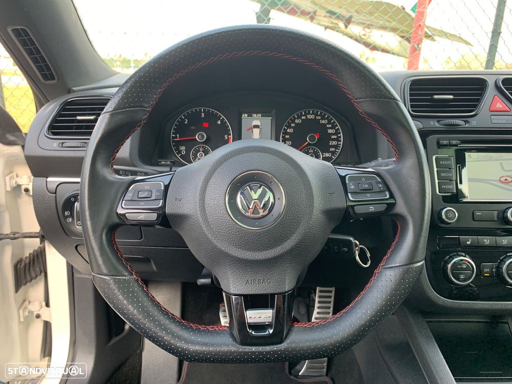 VW Scirocco 2.0 TDI GTD - 33