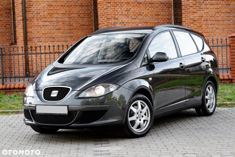 Seat Altea XL 1.6 Reference Comfort - 2