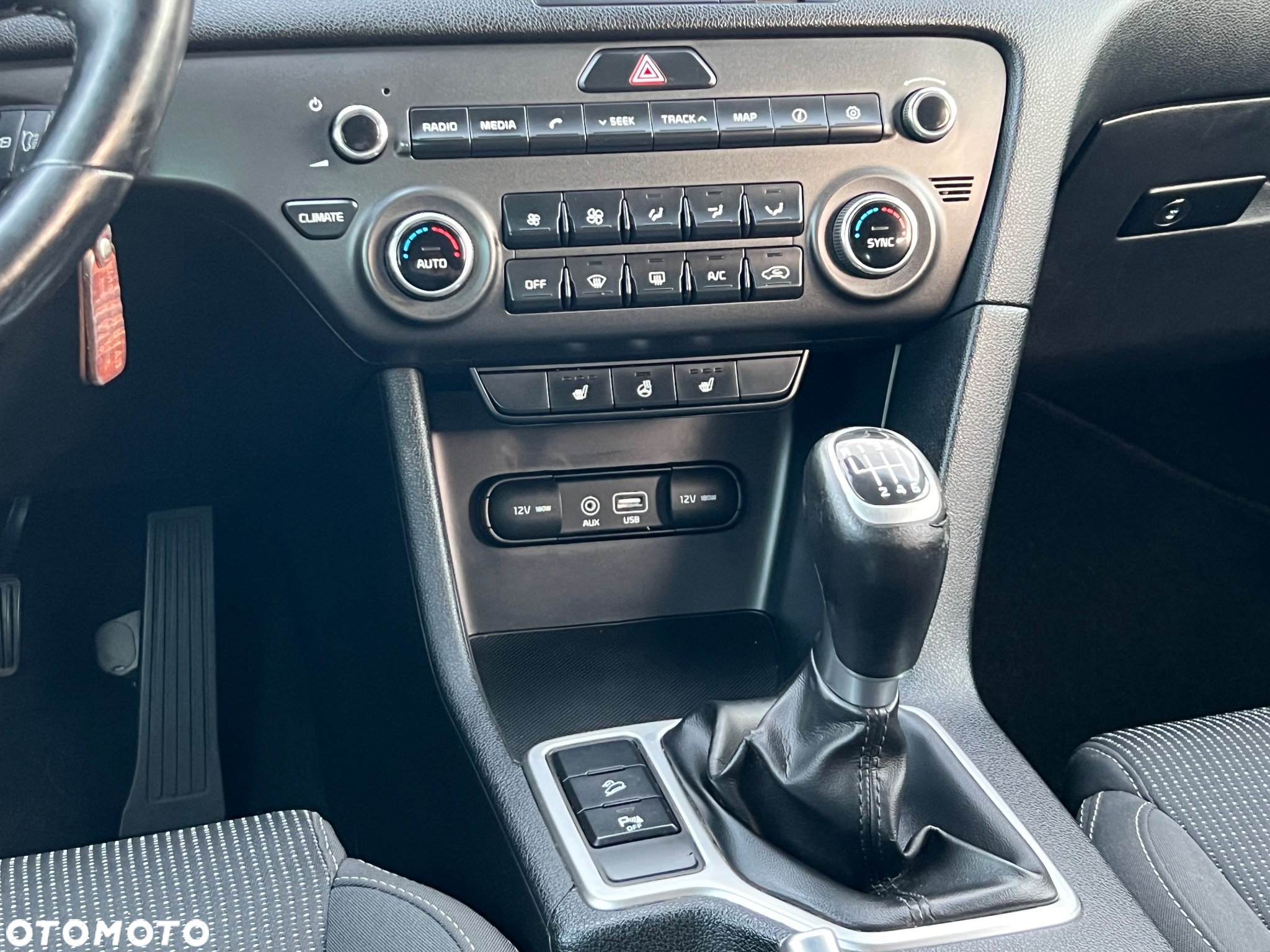 Kia Sportage 1.6 T-GDI L Business Line Plus 2WD - 33