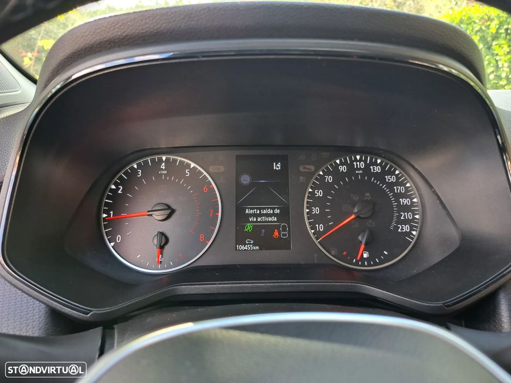 Renault Clio 1.0 TCe Zen Bi-Fuel - 24