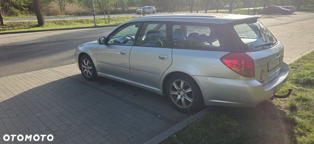 Subaru Legacy - 6