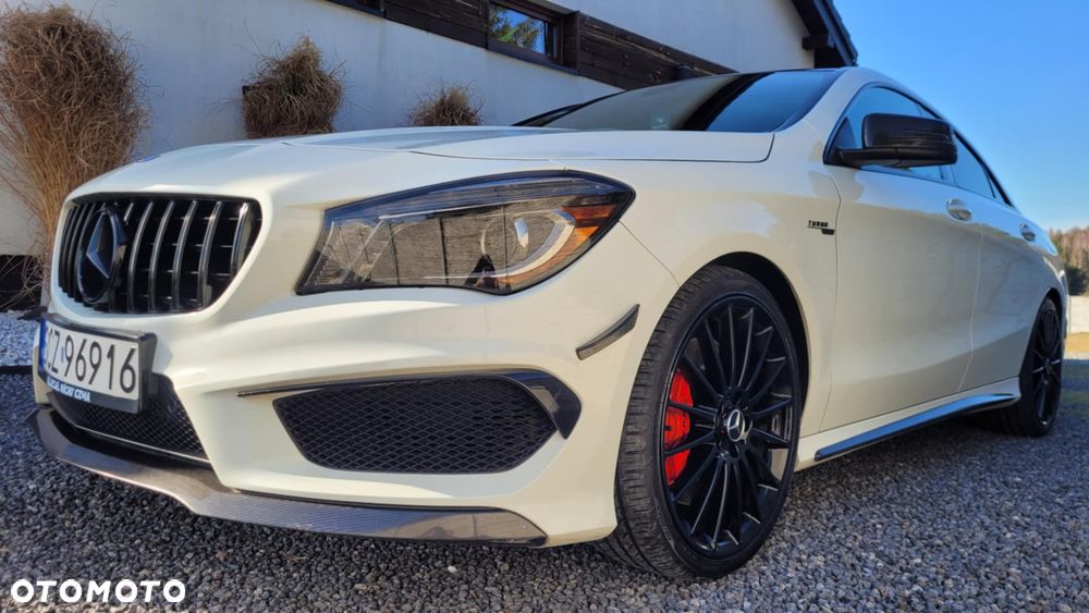Mercedes-Benz CLA 45 AMG 4Matic 7G-DCT - 10