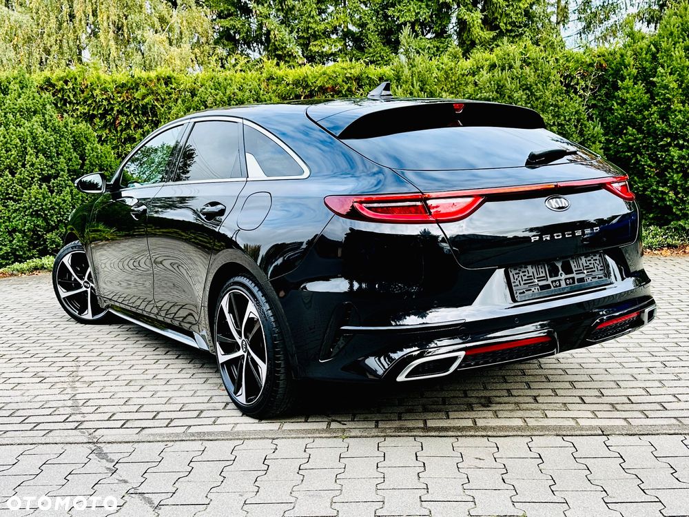 Kia ProCeed 1.4 T-GDI DCT7 OPF GT LINE - 19