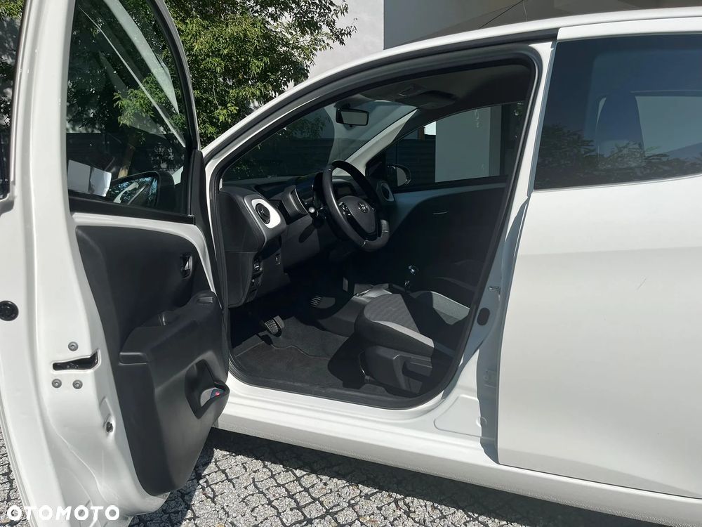 Toyota Aygo - 11