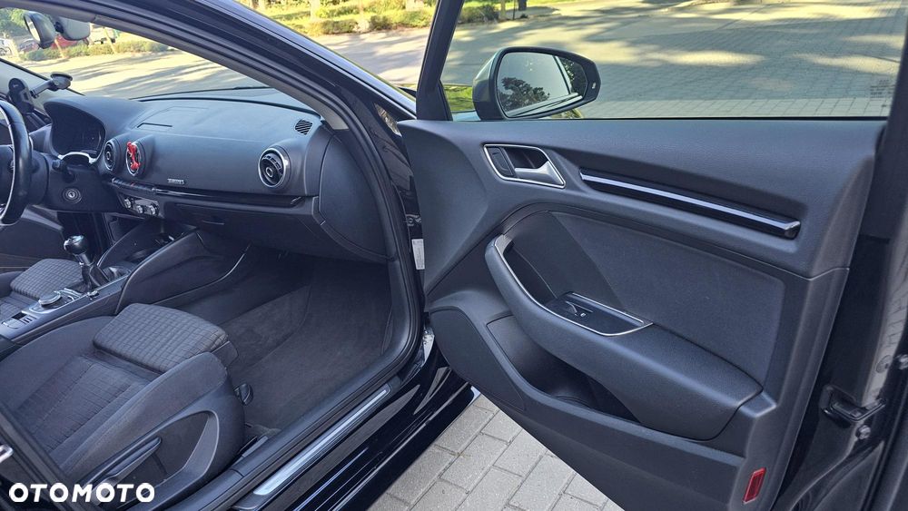 Audi A3 Sportback 2.0 TDI Attraction - 13