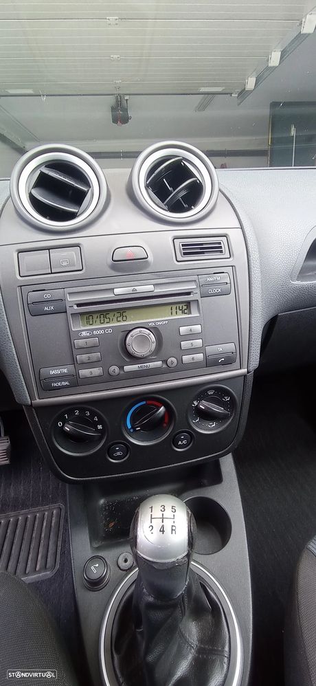 Ford Fiesta 1.4 TDCI Connection - 2