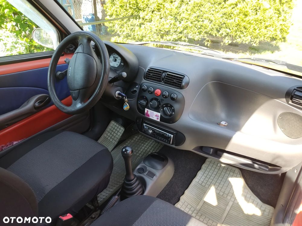 Fiat Seicento Young - 12