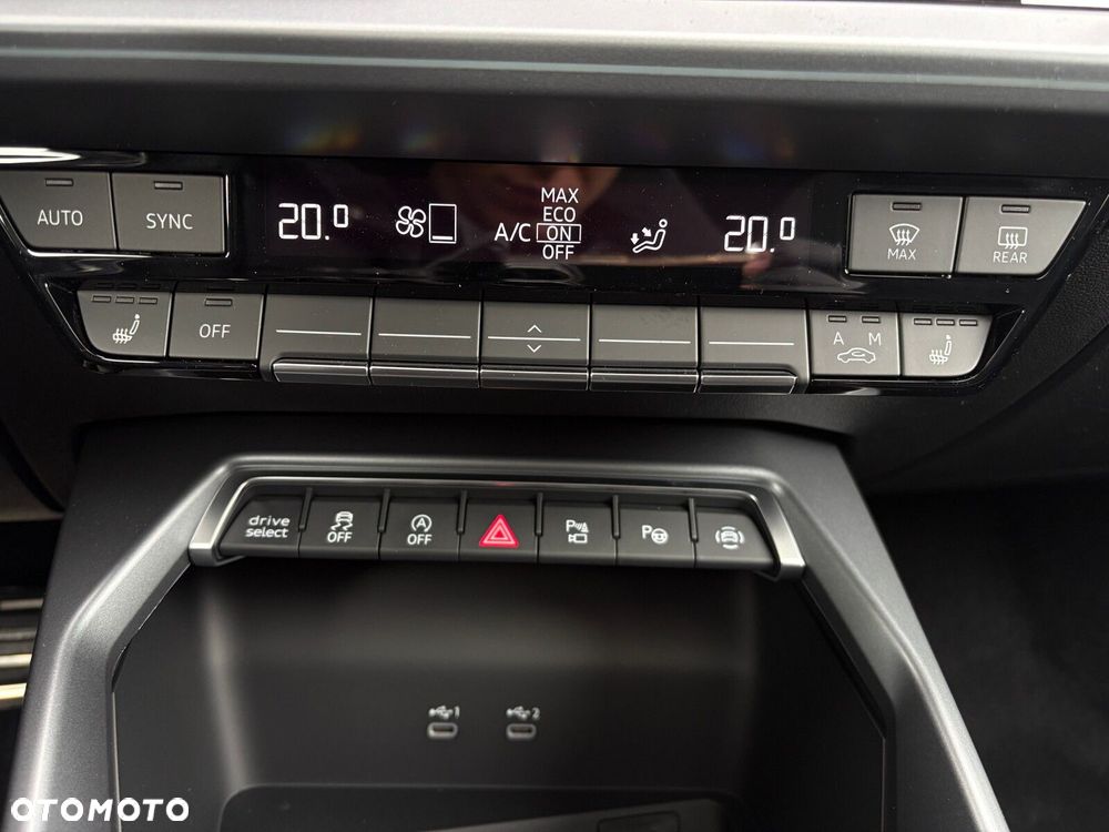 Audi RS3 Limousine - 30