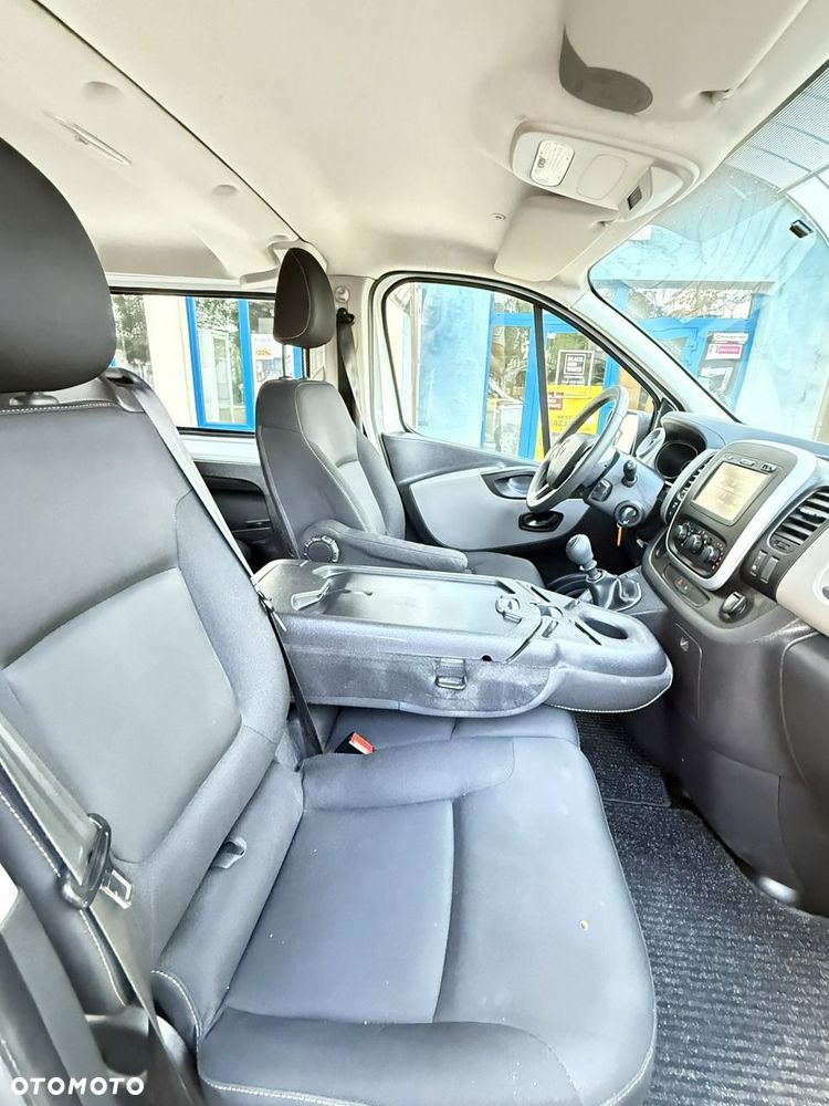 Renault Trafic - 14