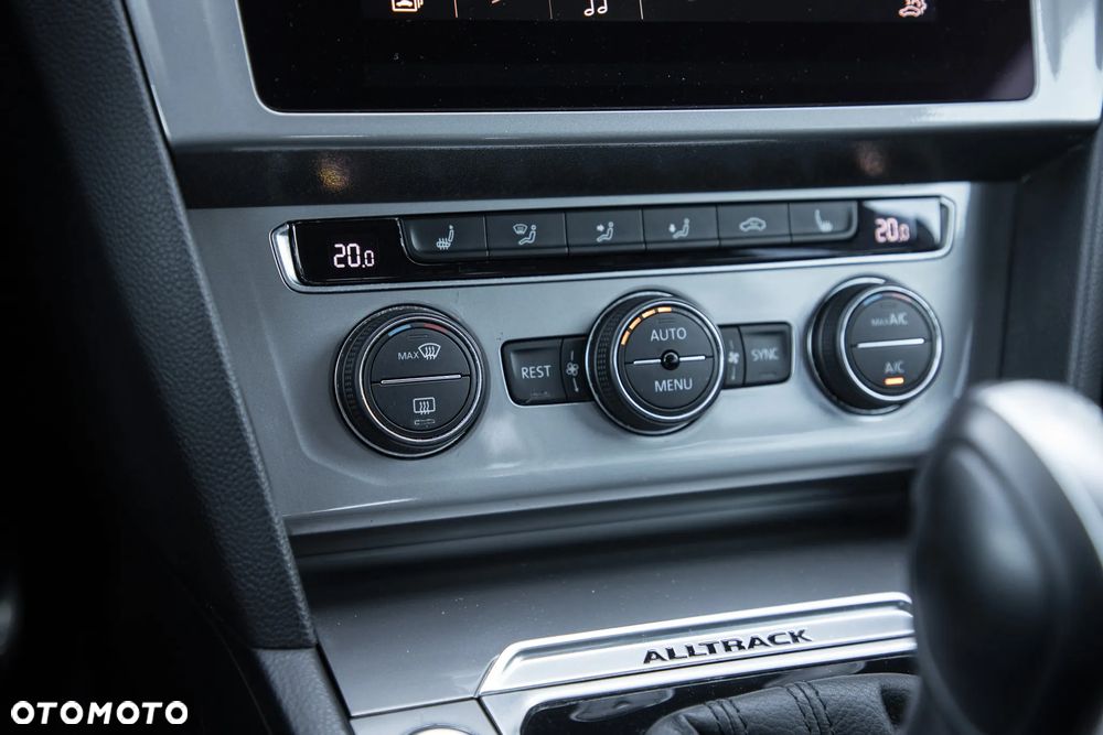 Volkswagen Passat Alltrack 2.0 TSI (BMT) 4Motion DSG - 22