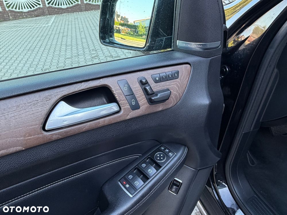 Mercedes-Benz ML 350 BlueTEC 4MATIC 7G-TRONIC Edition 1 - 35