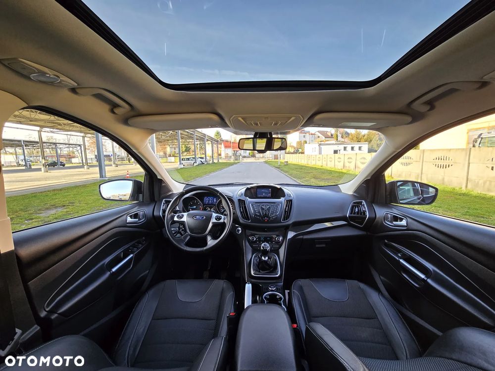 Ford Kuga 2.0 TDCi FWD Titanium - 12