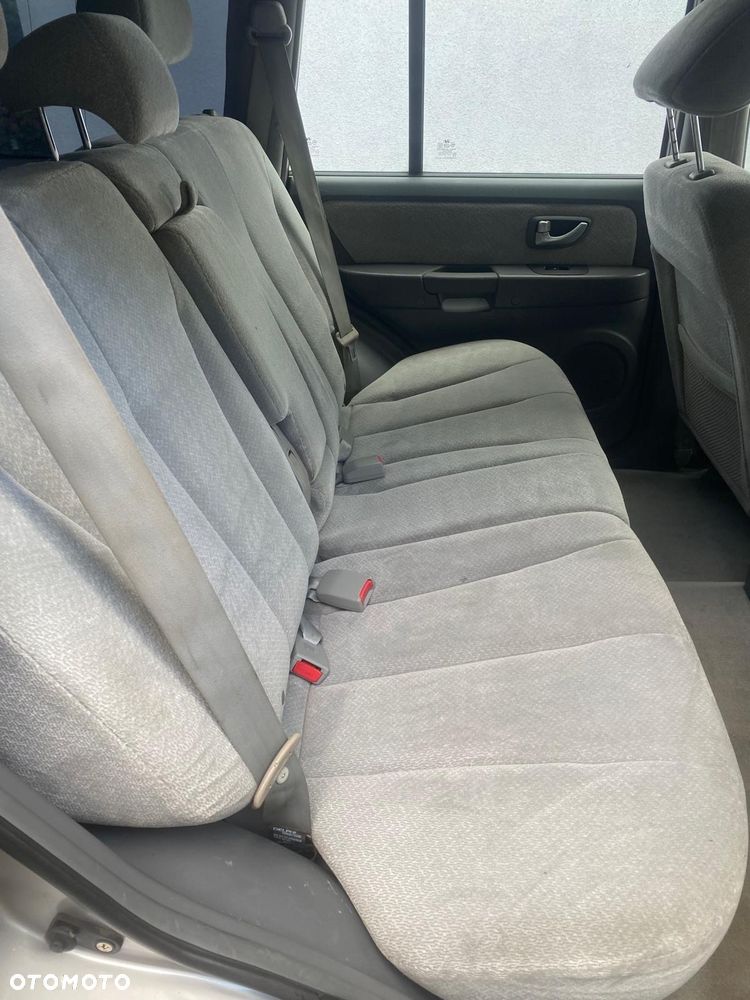 Hyundai Terracan 2.9 CRDi GL - 10