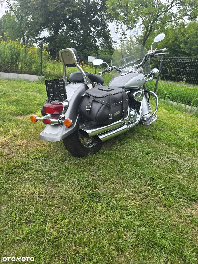 Suzuki VL 800 Volusia - 4