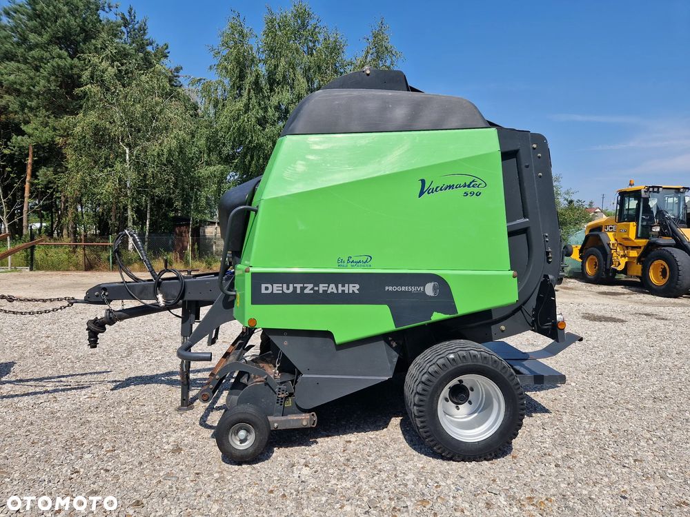 John Deere 570 - 2