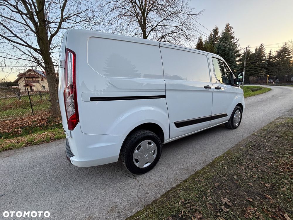 Ford Transit Custom - 8