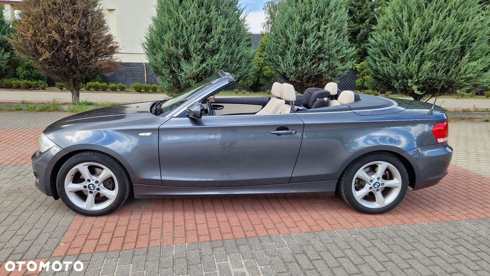 BMW Seria 1 120d Edition Sport - 10