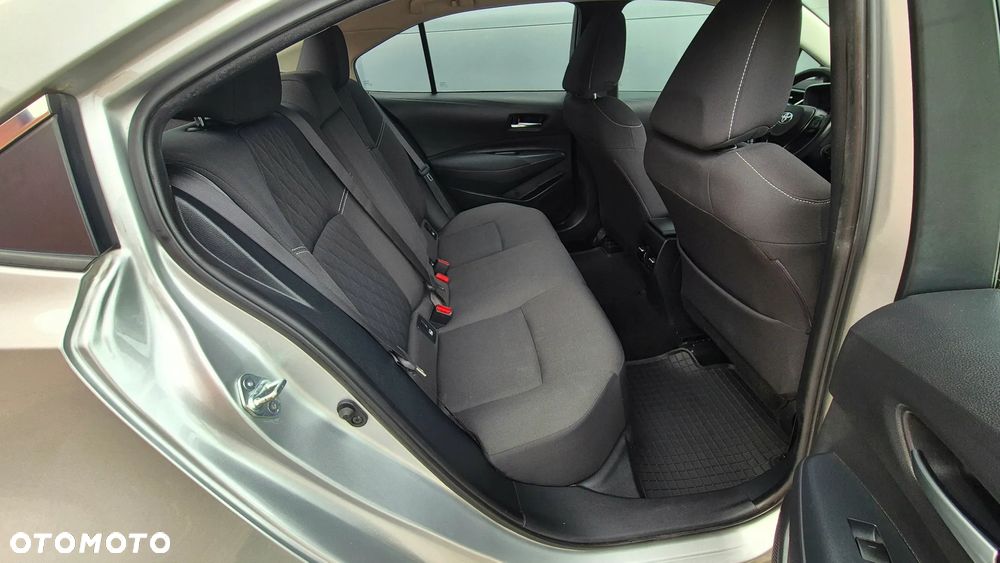 Toyota Corolla 1.6 Comfort MS - 9