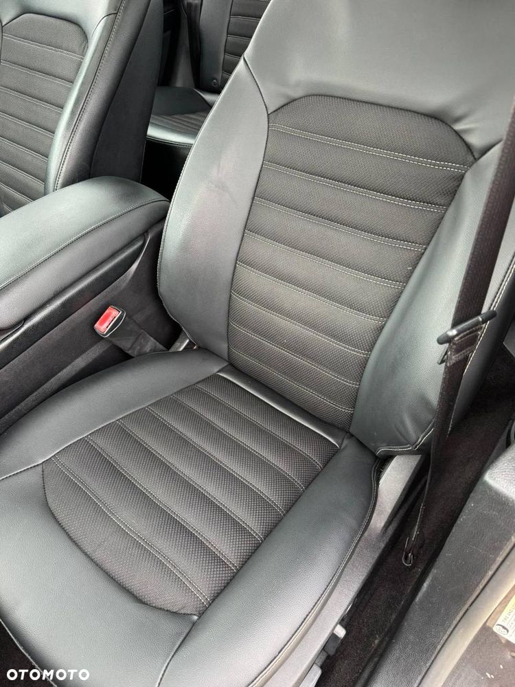 Ford Mondeo - 7