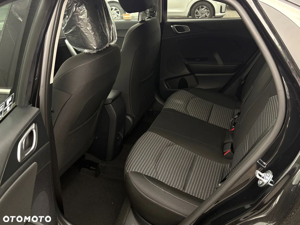 Kia XCeed 1.5 T-GDI M - 21