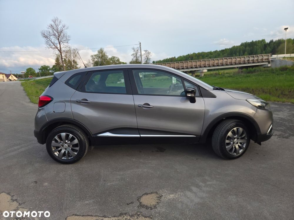Renault Captur TCe 120 EDC Helly Hansen - 4