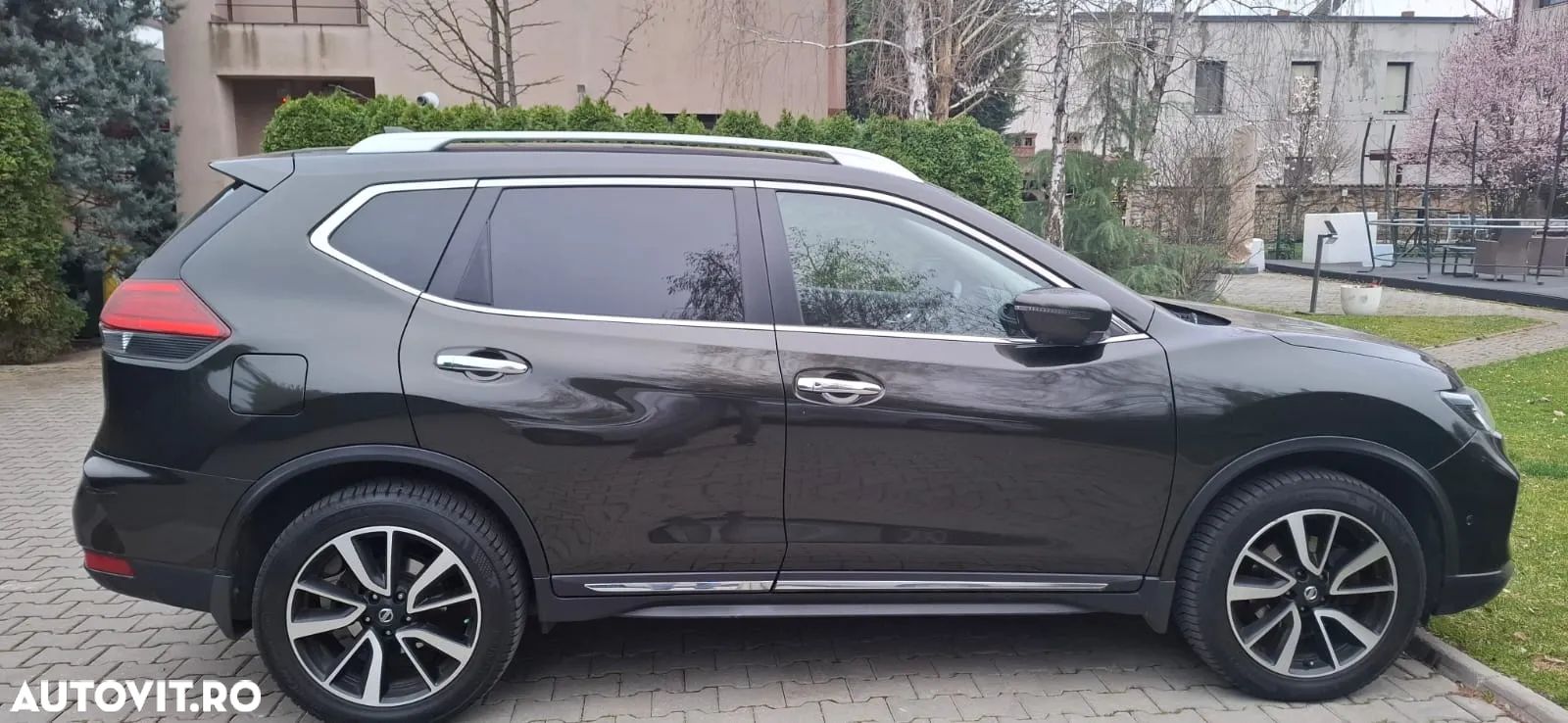 Nissan X-Trail 2.0D XTRONIC Start/Stop 4x4-i Tekna - 1
