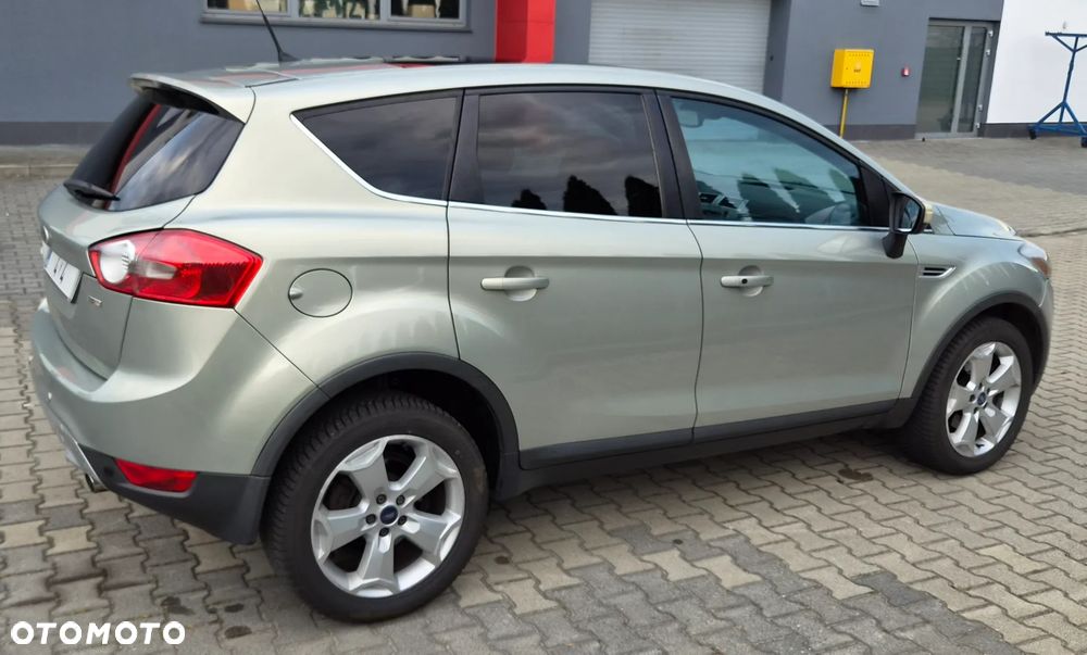 Ford Kuga 2.0 TDCi Titanium - 13