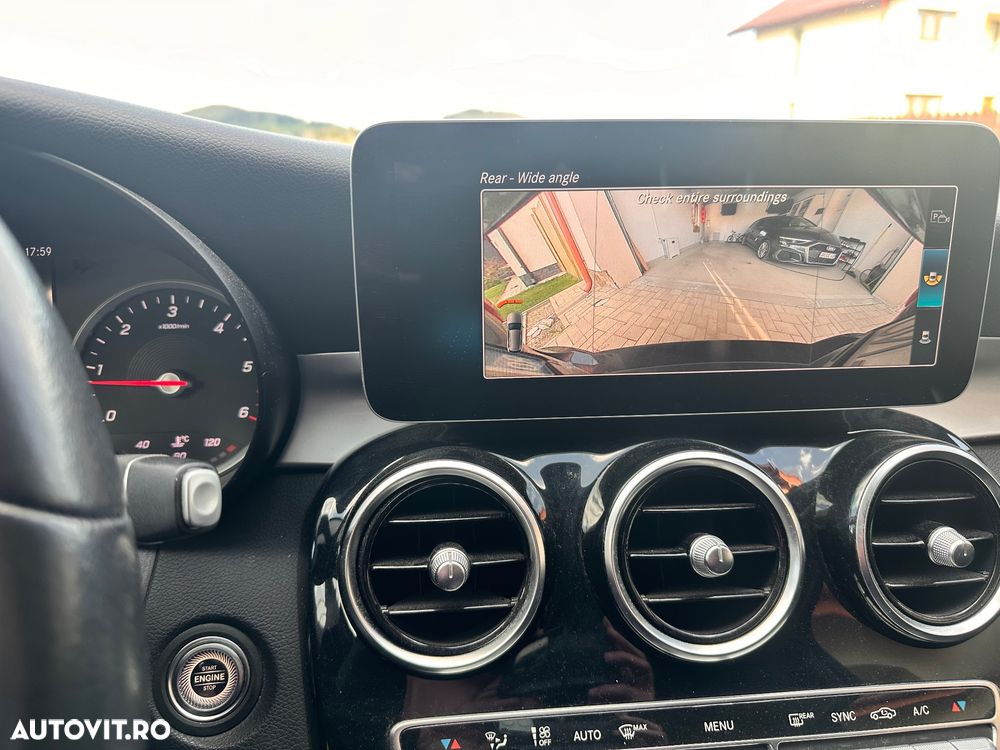 Mercedes-Benz C - 8