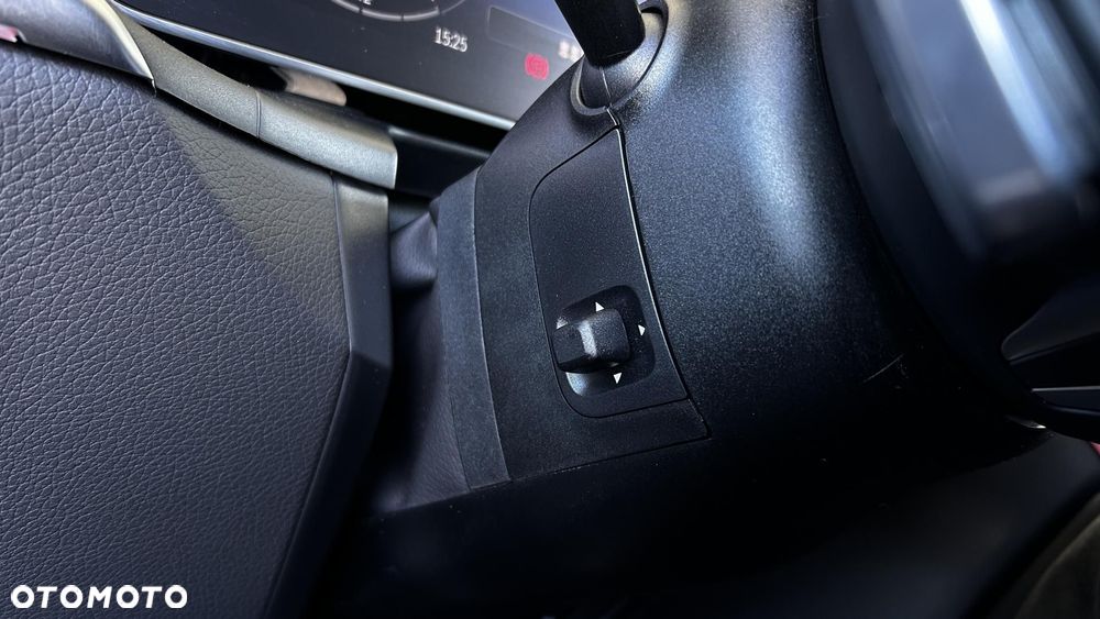 Mercedes-Benz GLC - 16