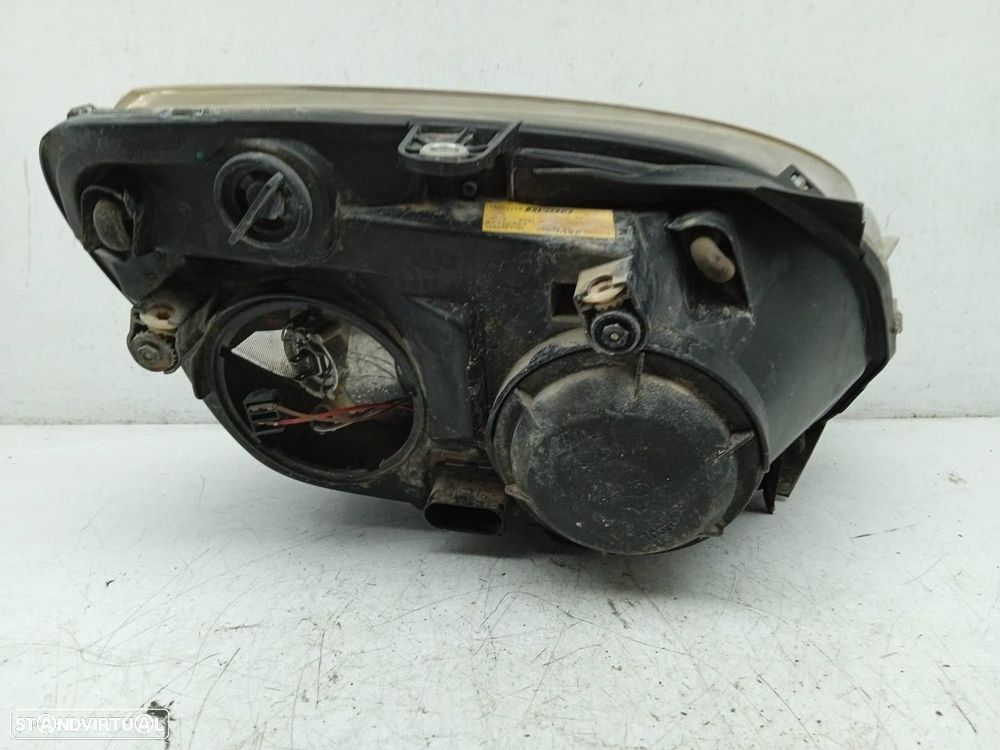 FAROL ESQUERDO FIAT DOBLO CARGO 2006 - 2