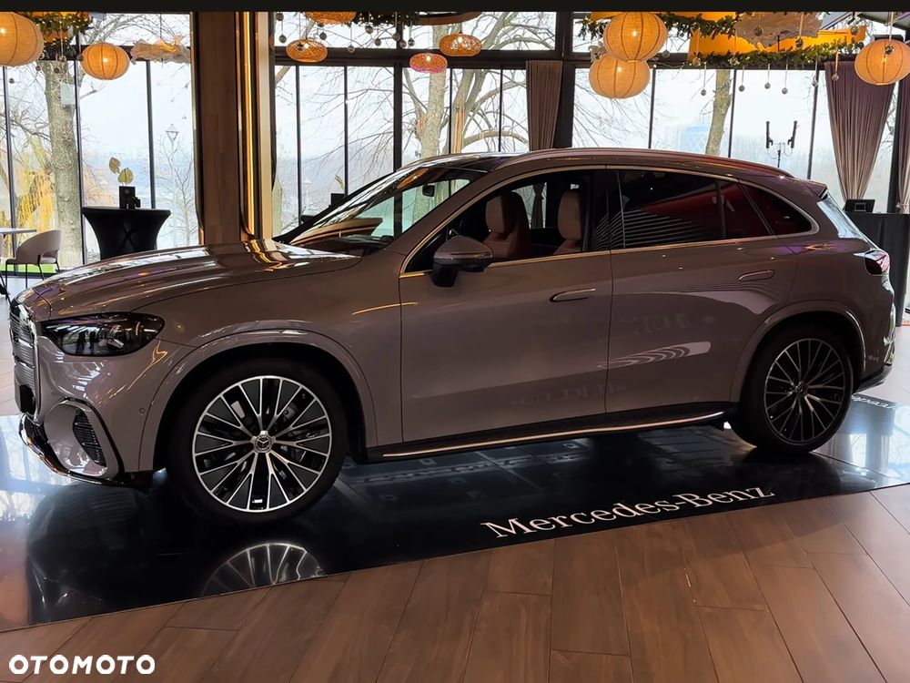 Mercedes-Benz GLC - 15