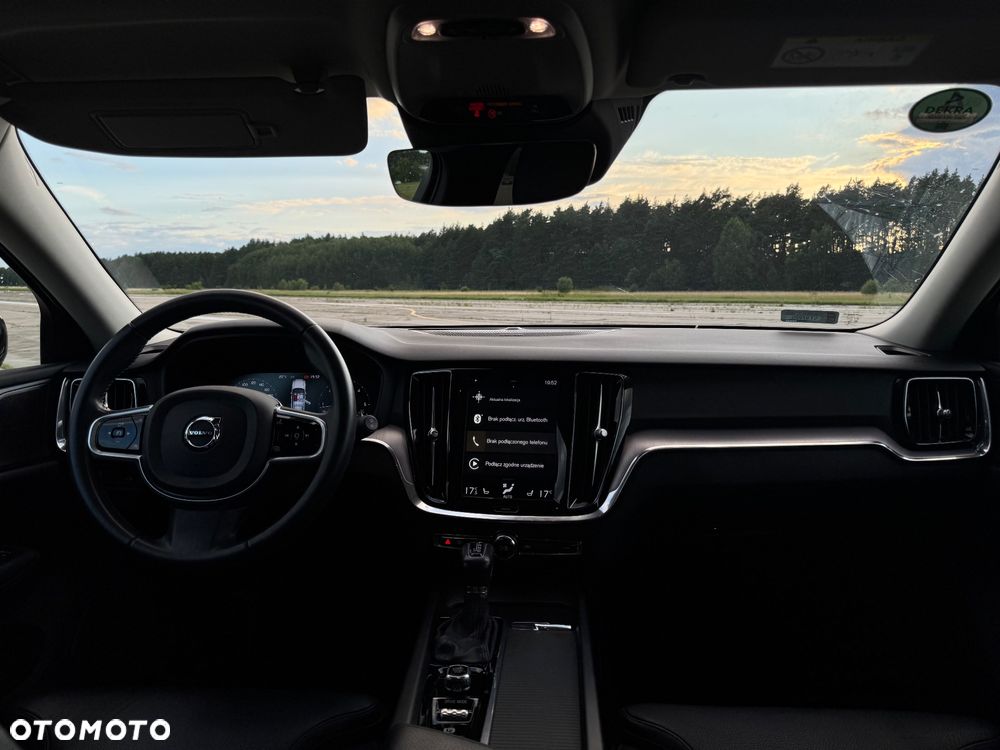 Volvo V60 Cross Country - 6