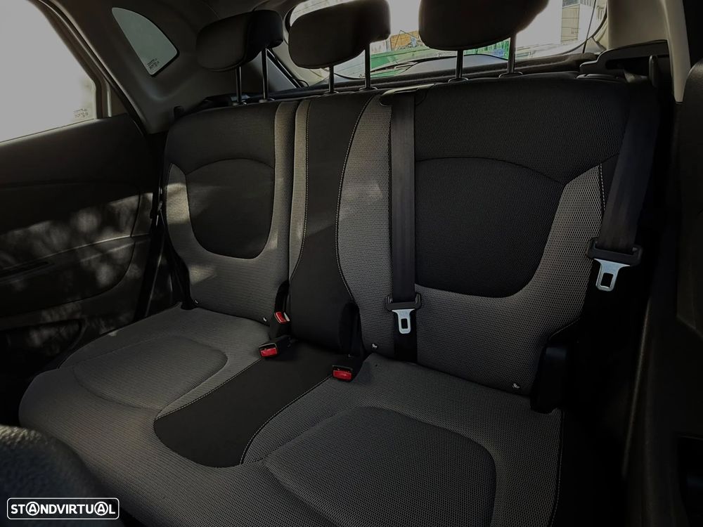 Renault Captur - 49