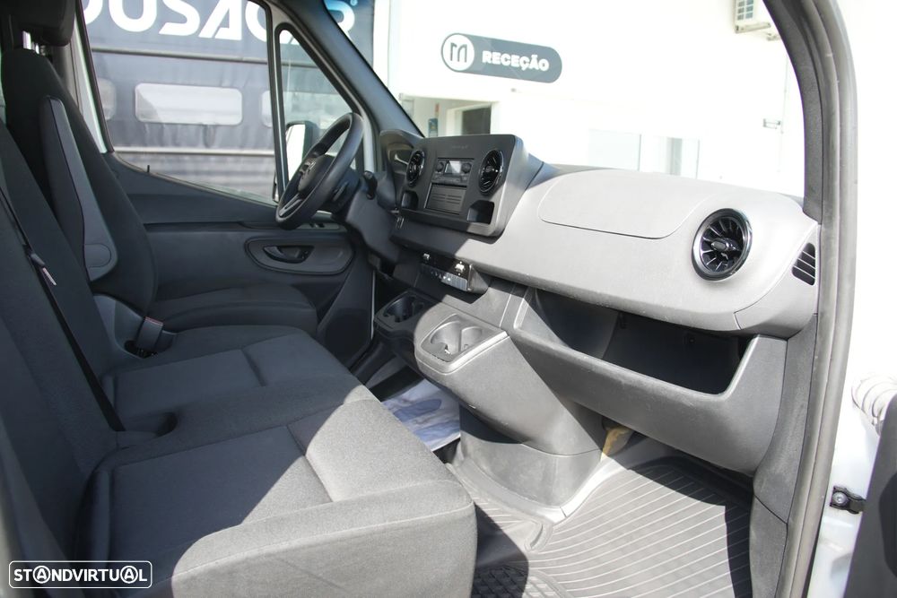 Mercedes-Benz Sprinter Automática Contentor 315CDI 150cv Longa - 11