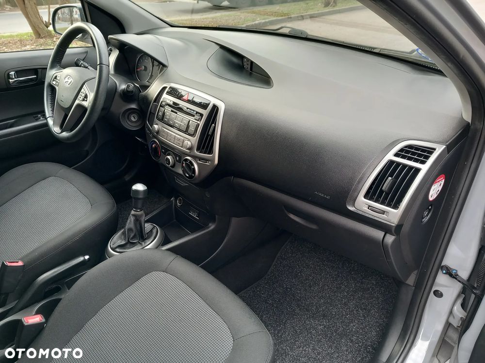 Hyundai i20 1.25 Comfort - 9