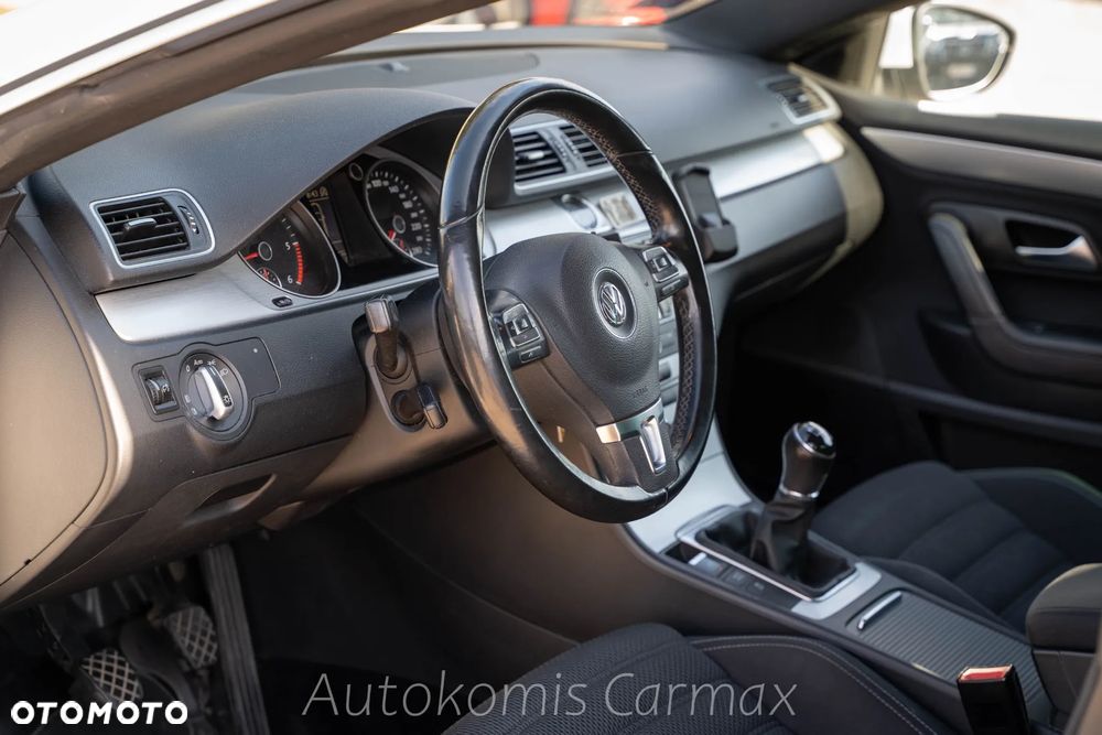 Volkswagen CC 2.0 TDI BlueMotion Technology - 12