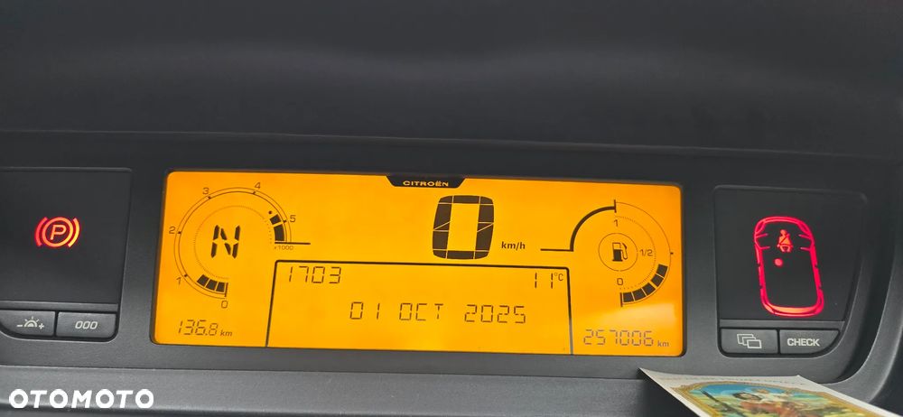 Citroën C4 Picasso - 12