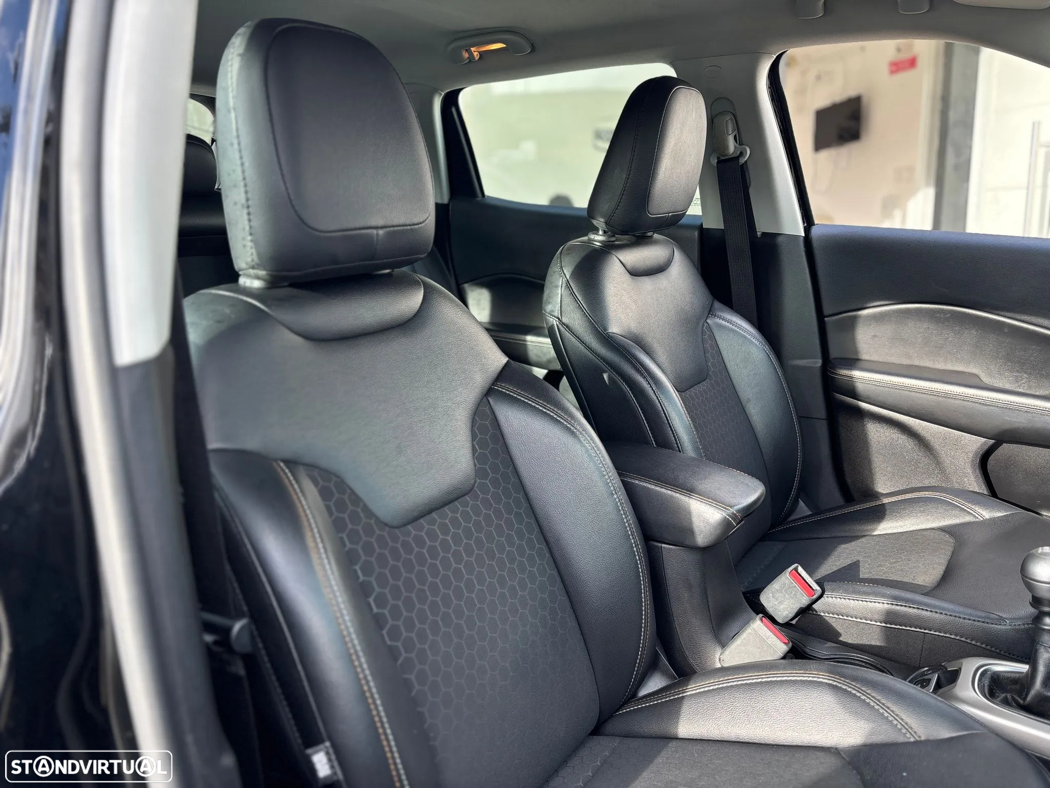 Jeep Compass 1.6 M-Jet Longitude - 27