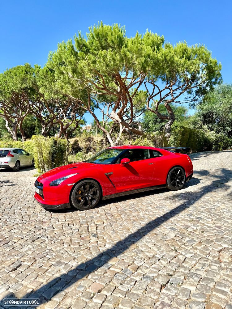 Nissan GT-R Black Edition - 15