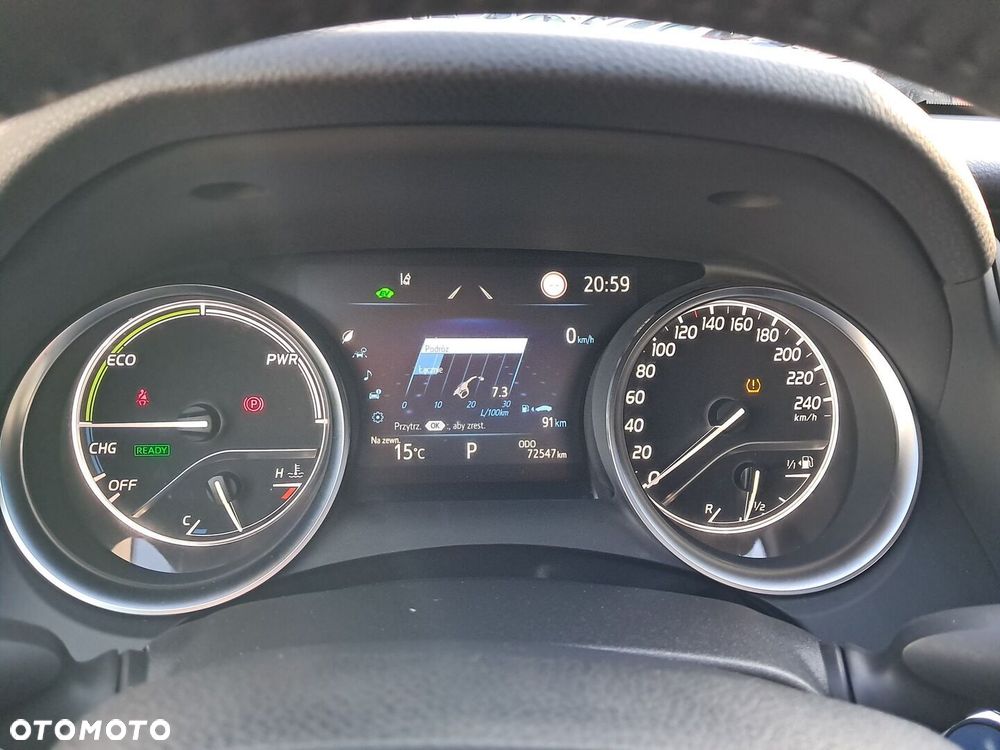 Toyota Camry 2.5 Hybrid Comfort CVT - 14